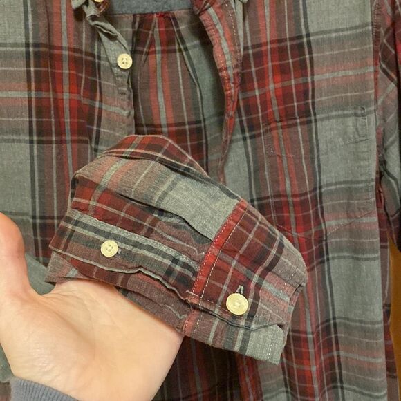 Prince and Fox Red and Grey Plaid Button Down Shirt Medium - Picture 4 of 6